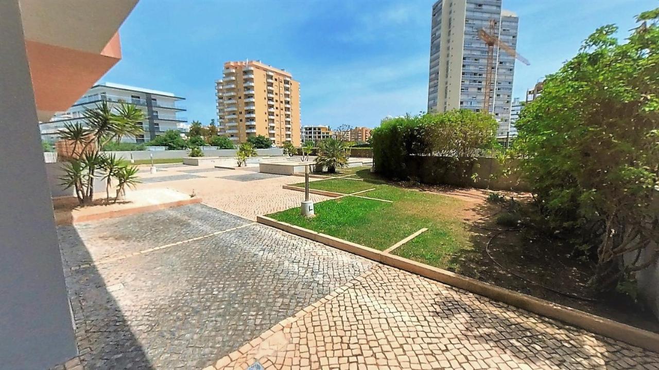 Apartamentos Turisticos Rocha Tower 16E Portimao Exterior photo