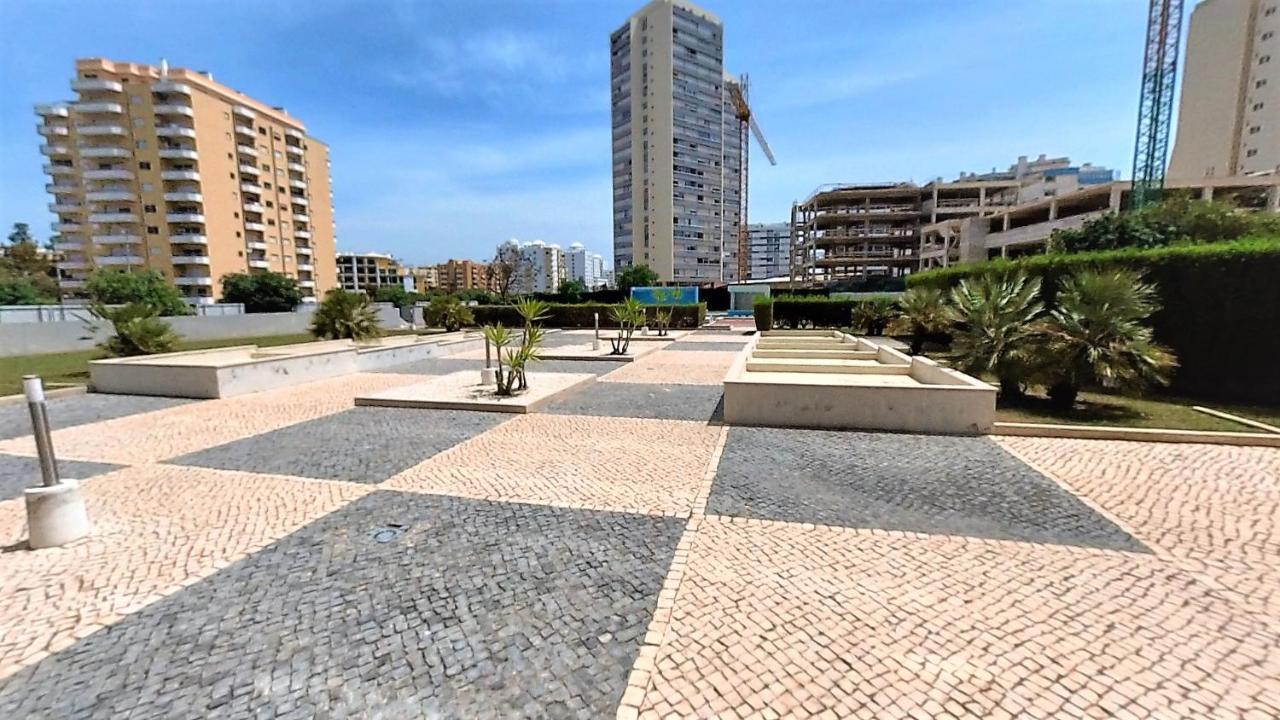 Apartamentos Turisticos Rocha Tower 16E Portimao Exterior photo